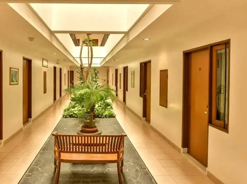 Model Rumah Kost Minimalis 2 Lantai di Lahan Sempit Memanjang
